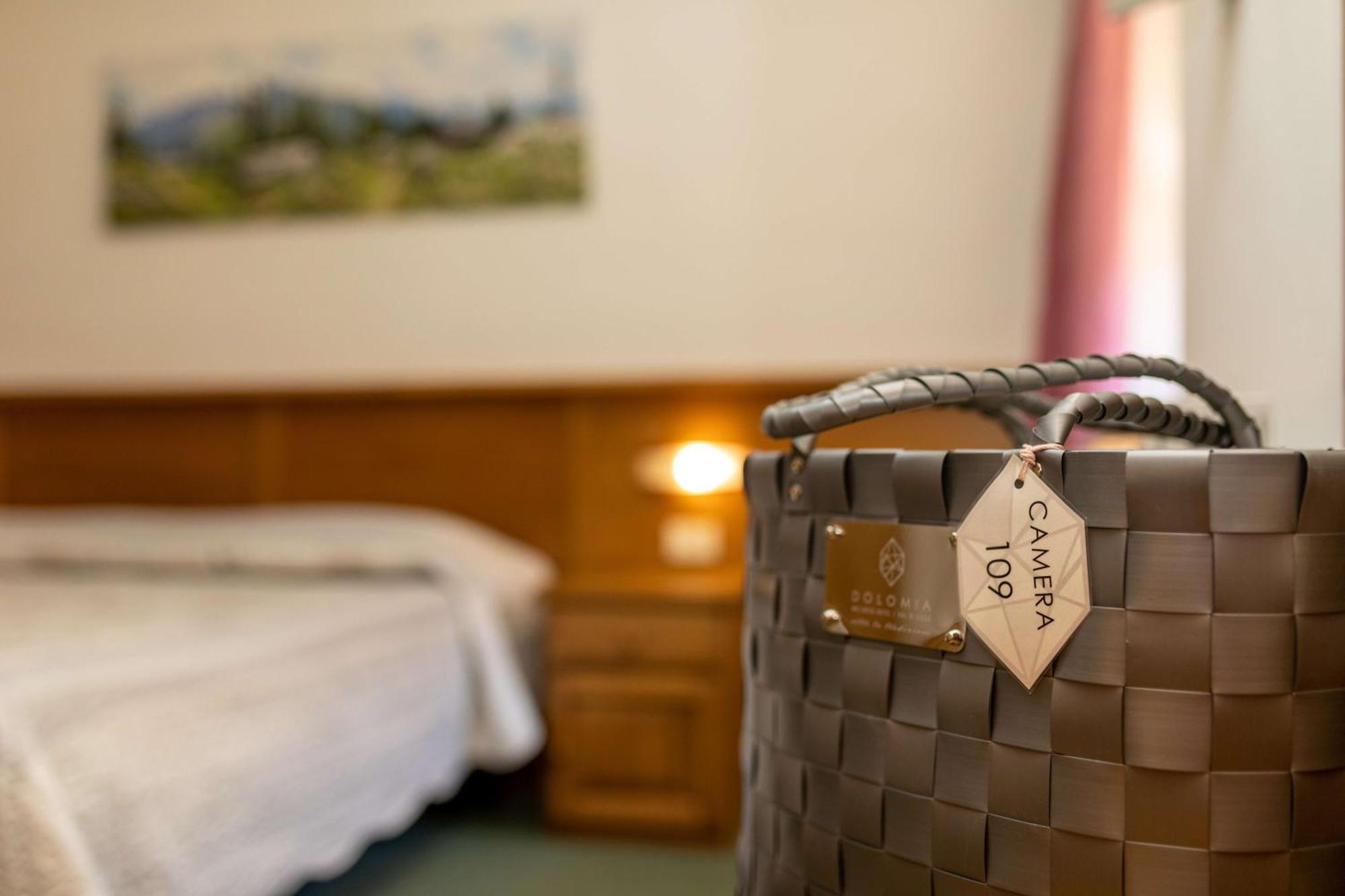 Wellness Hotel Dolomia Soraga Ngoại thất bức ảnh