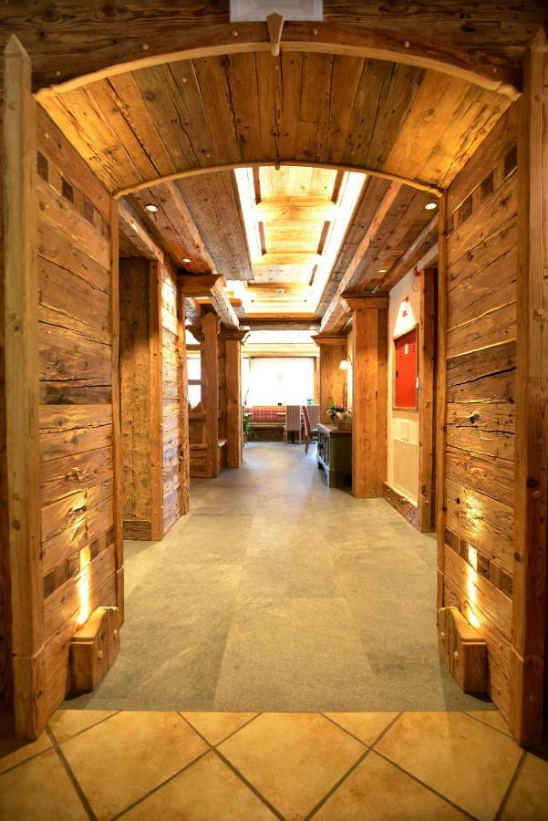 Wellness Hotel Dolomia Soraga Ngoại thất bức ảnh